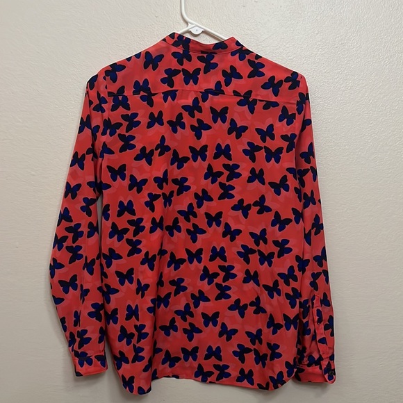 GAP Pintuck Flat Collar Button Up Butterfly Design Long Sleeves Top - Picture 8 of 8